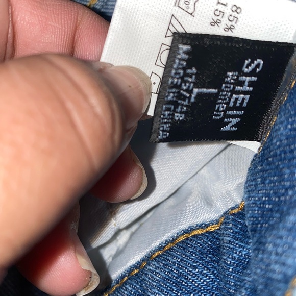 SHEIN Bundle  jeans L - Picture 3 of 6